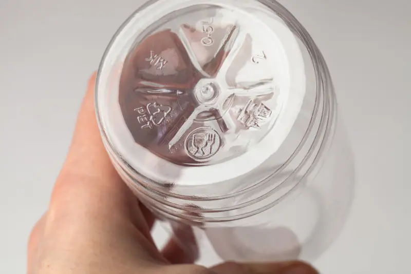 Symbols on plastic bottles